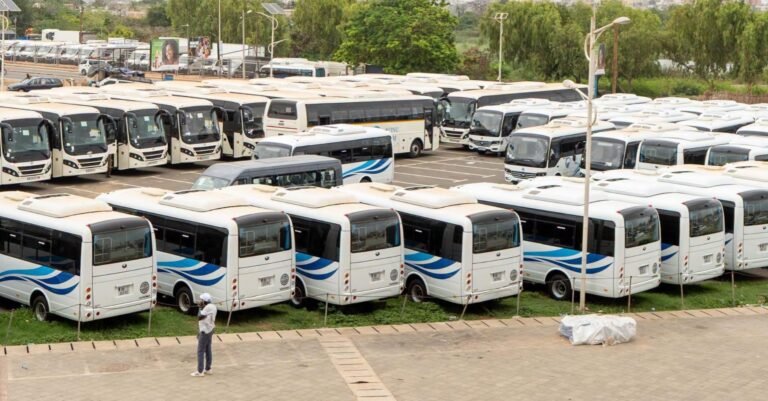 Sénégal : Lancement du programme YONU JAM et 200 nouveaux bus interurbains
