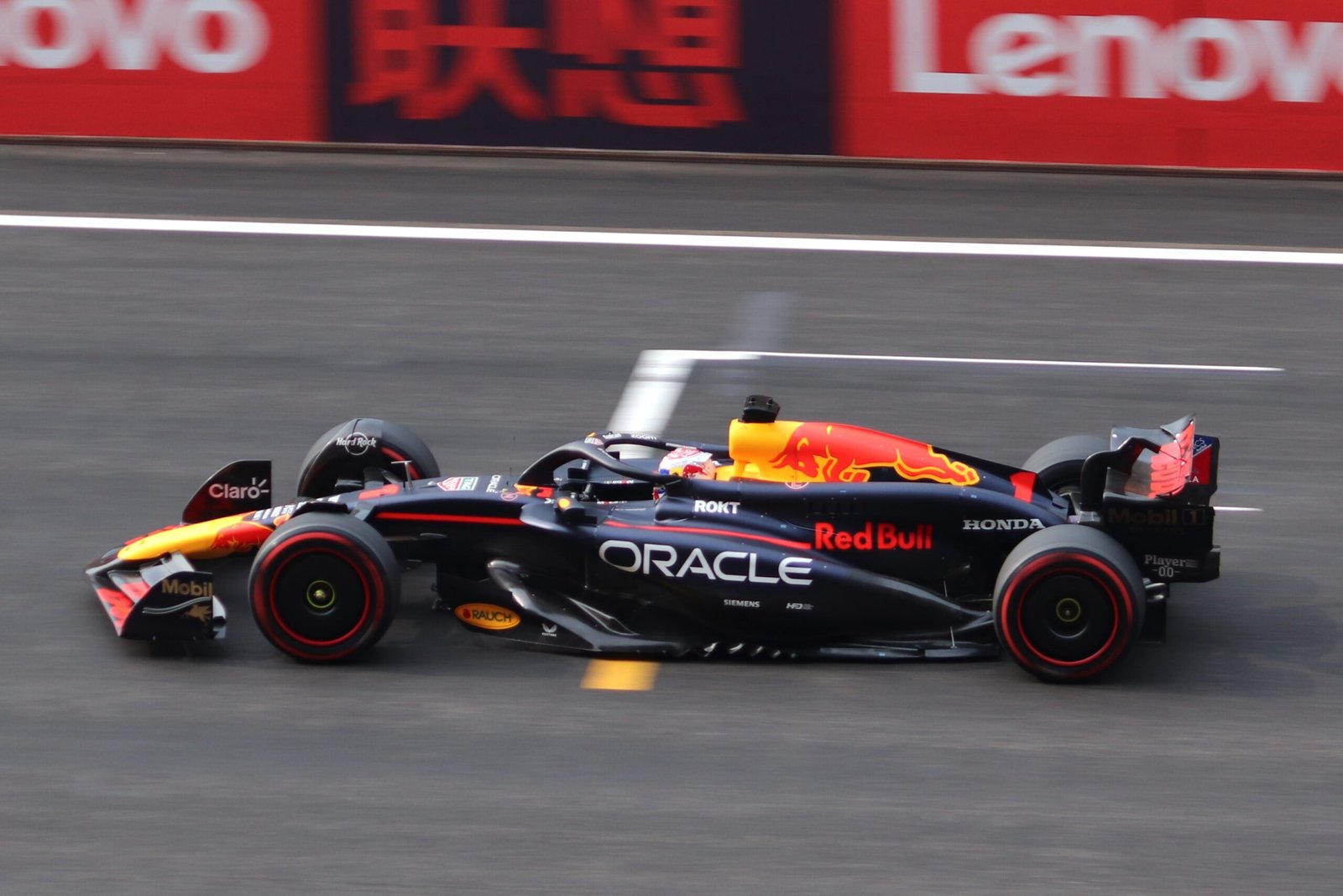 F1 au Rwanda : Amnesty dénonce un « prix de sportswashing », Kigali parle d'investissement pour le futur